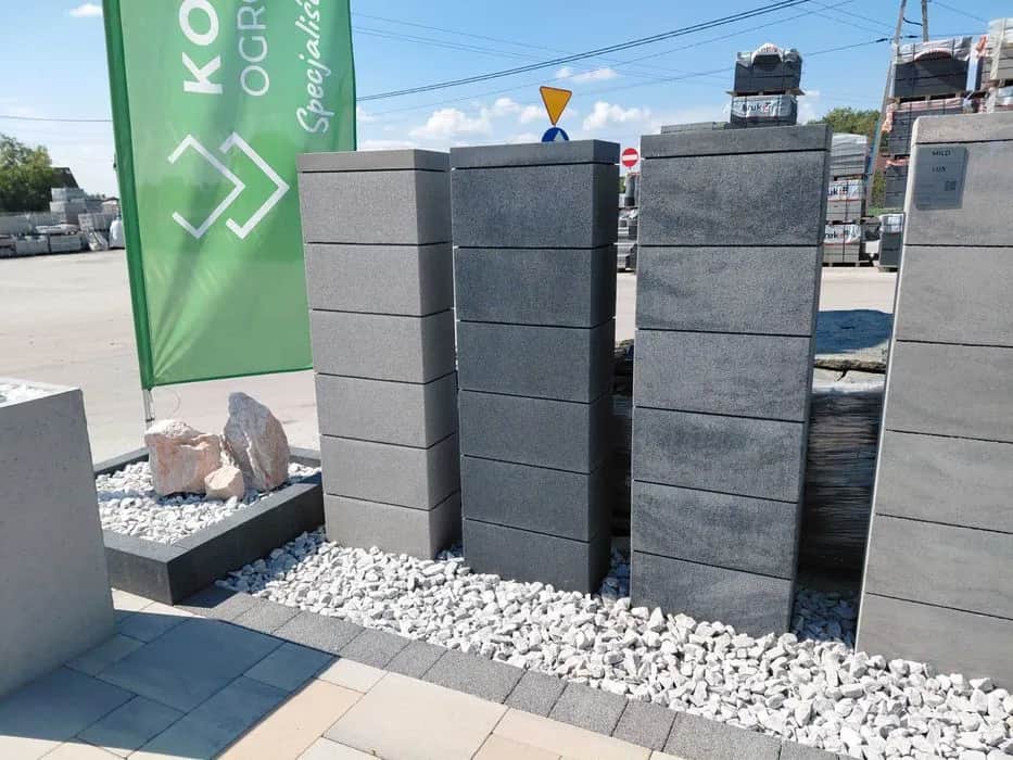 Ile kosztuje przęsło płotu betonowego? Zaskakujące ceny i porady