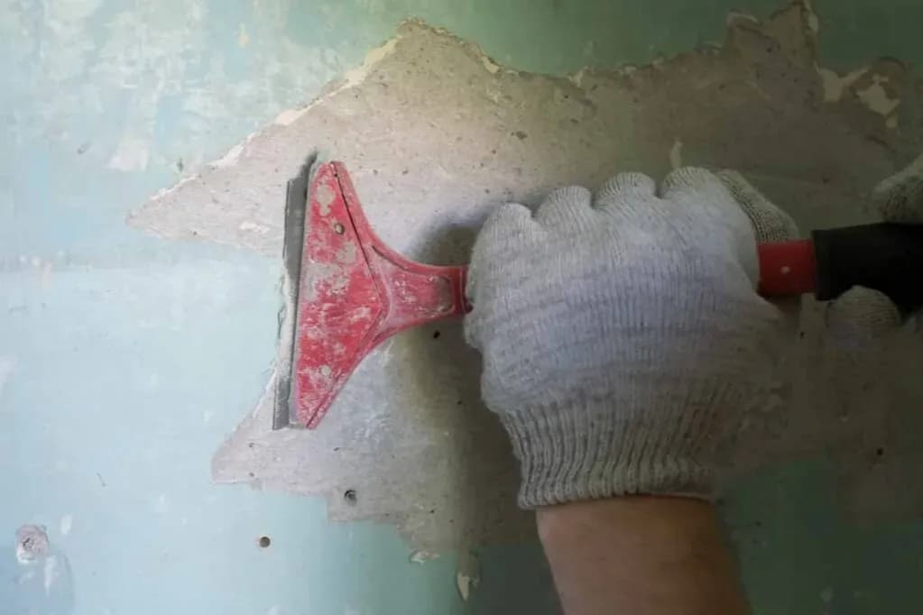 Ile cementu na m2 tynku? Sprawdź, jak uniknąć zbędnych kosztów