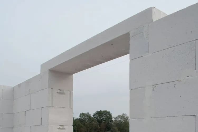 Jak prawidłowo zaprojektować zbrojenie nadproża 5m dla stabilności konstrukcji